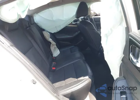 2023 Nissan Maxima Sv Xtronic Cvt z USA, uszkodzony, nr VIN 1N4AA6CV9PC511300